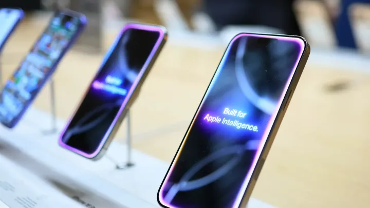 Trump’s China Tariffs and Their Impact on iPhone Prices